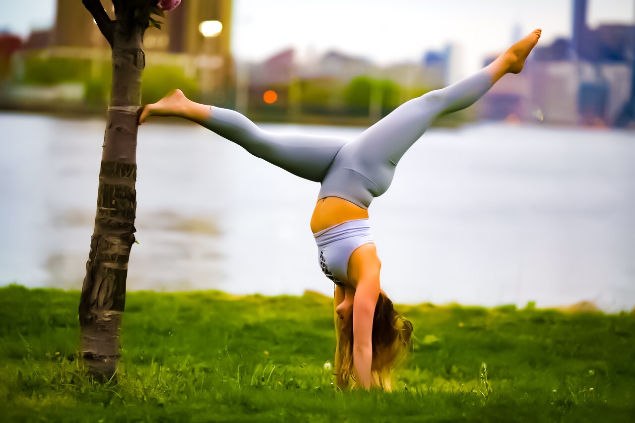 handstand split